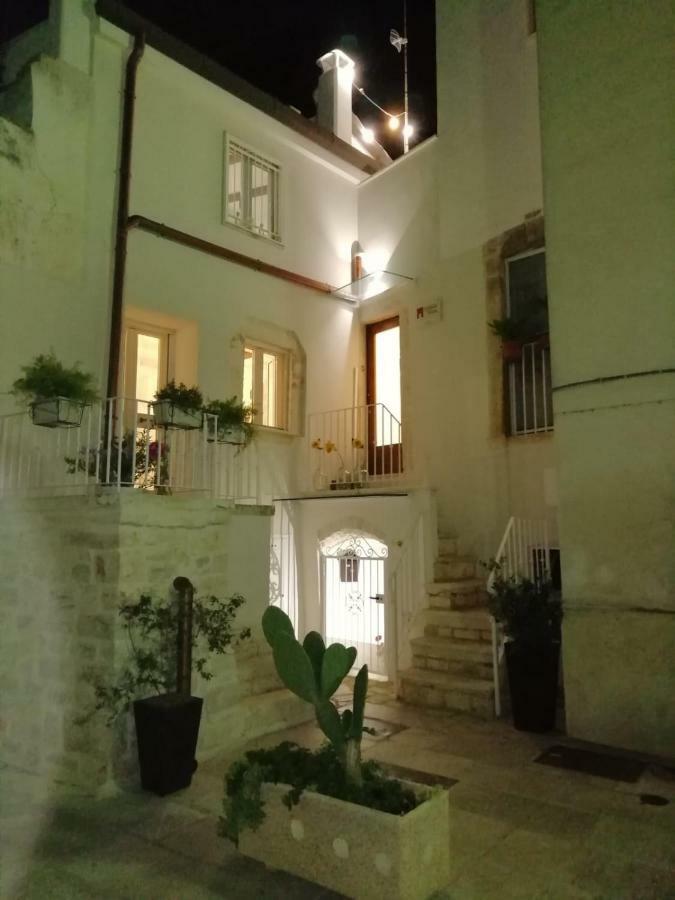 Antiche Mura Apartments"Nido Di Puglia" Monovano Turi Exteriör bild
